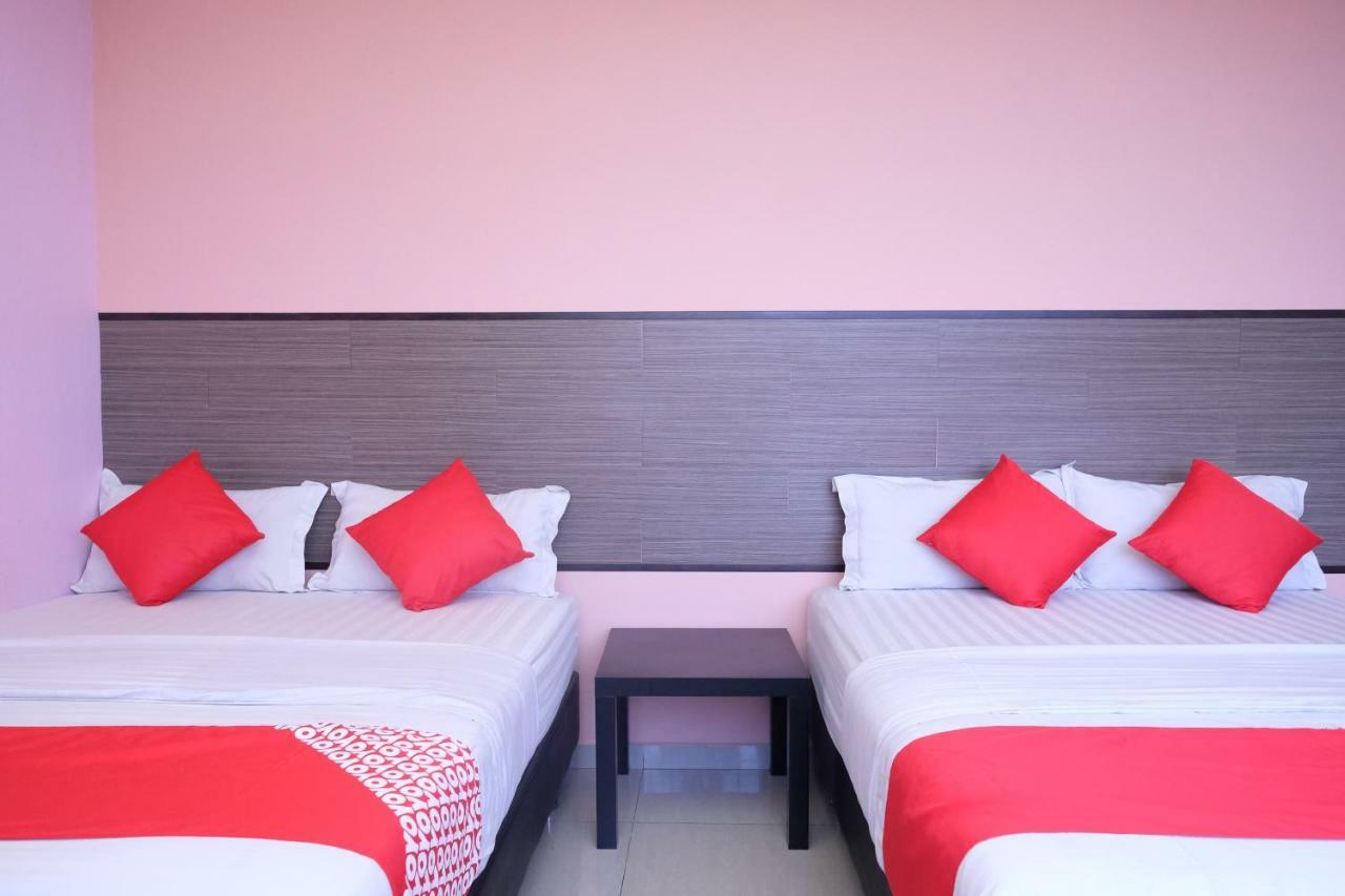 Hotel De' Tees, Masai Utama Pasir Gudang Dış mekan fotoğraf