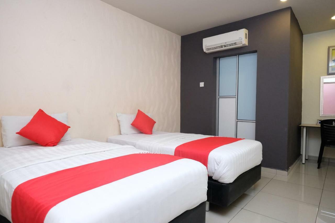 Hotel De' Tees, Masai Utama Pasir Gudang Dış mekan fotoğraf