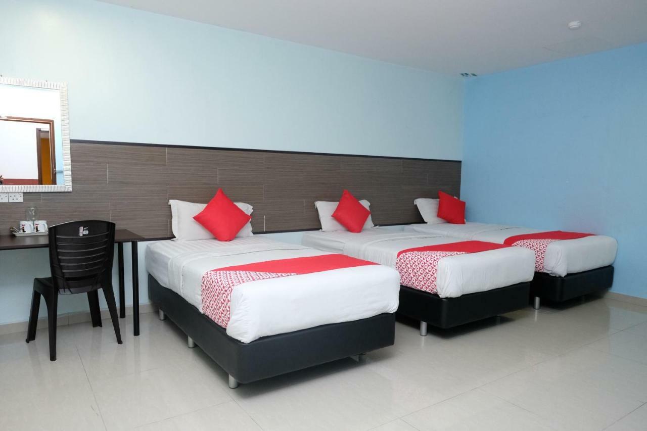 Hotel De' Tees, Masai Utama Pasir Gudang Dış mekan fotoğraf