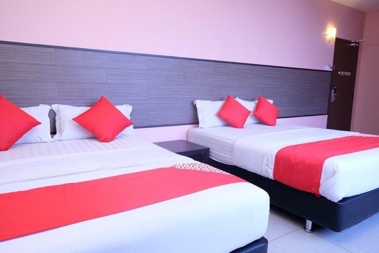 Hotel De' Tees, Masai Utama Pasir Gudang Dış mekan fotoğraf